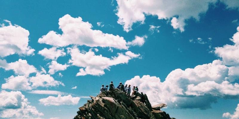 深圳通企业定制卡：融合安防系统与智能家居，重塑员工通勤与商务出行新体验